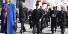 Хабаровский градоначальник пешком прогулялся в детский парк Михаил Малышев, РИА AmurMedia